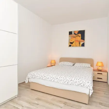 Fuer 3 Personen Ca 30 Qm In Fazana-surida, Istrien Istrische Riviera * Valbandon