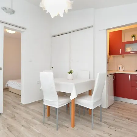 Fuer 3 Personen Ca 30 Qm In Fazana-surida, Istrien Istrische Riviera